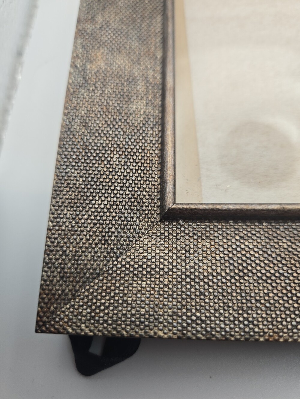 Rustic Gold Textured 5x7 Picture Frame - Picture 3 of 4